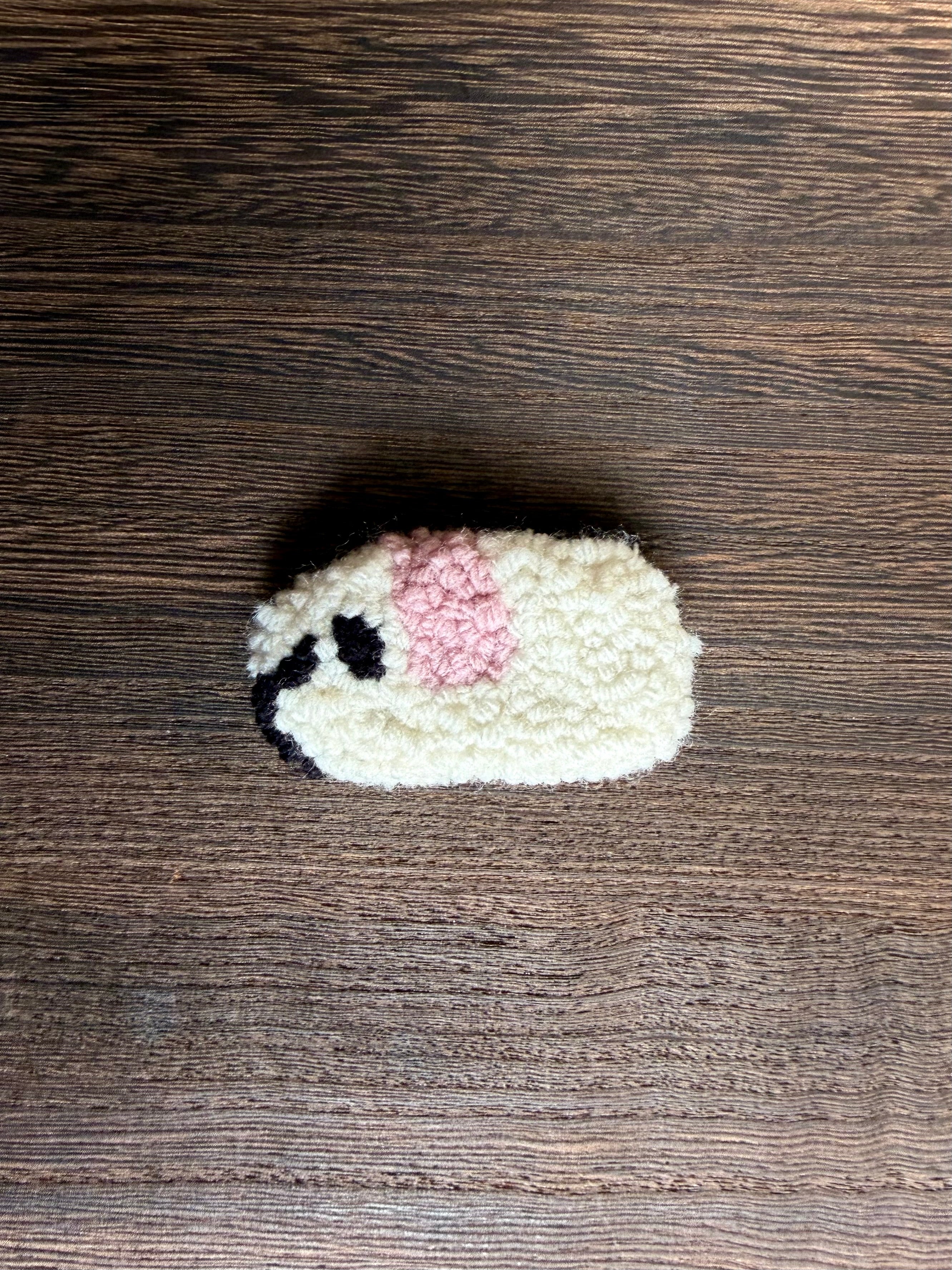 Mini White Guinea Pig Magnet