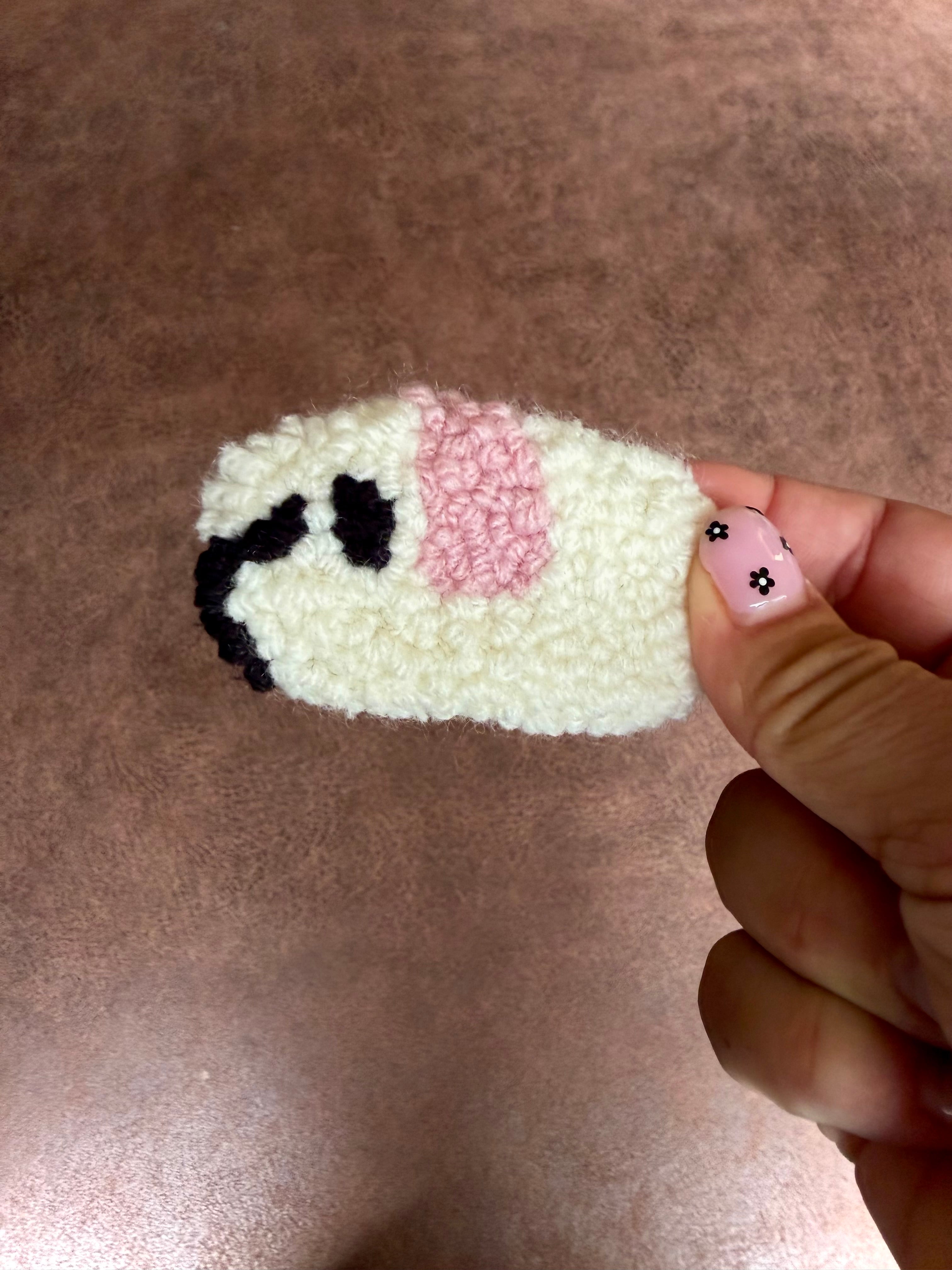 Mini White Guinea Pig Magnet